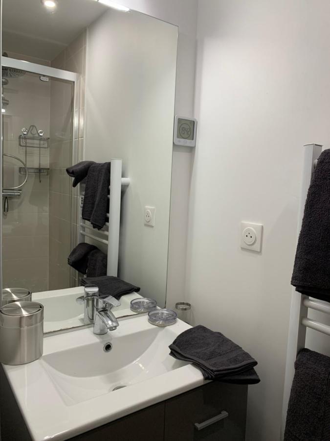 Resid Home 5 - Duplex Cosy Avec Parking Gratuit Saint-Léonard Exterior photo